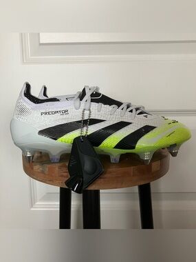 NEW Adidas Predator Elite SG Men 6.5 Women 7.5 Green Soccer Cleats 2026-509